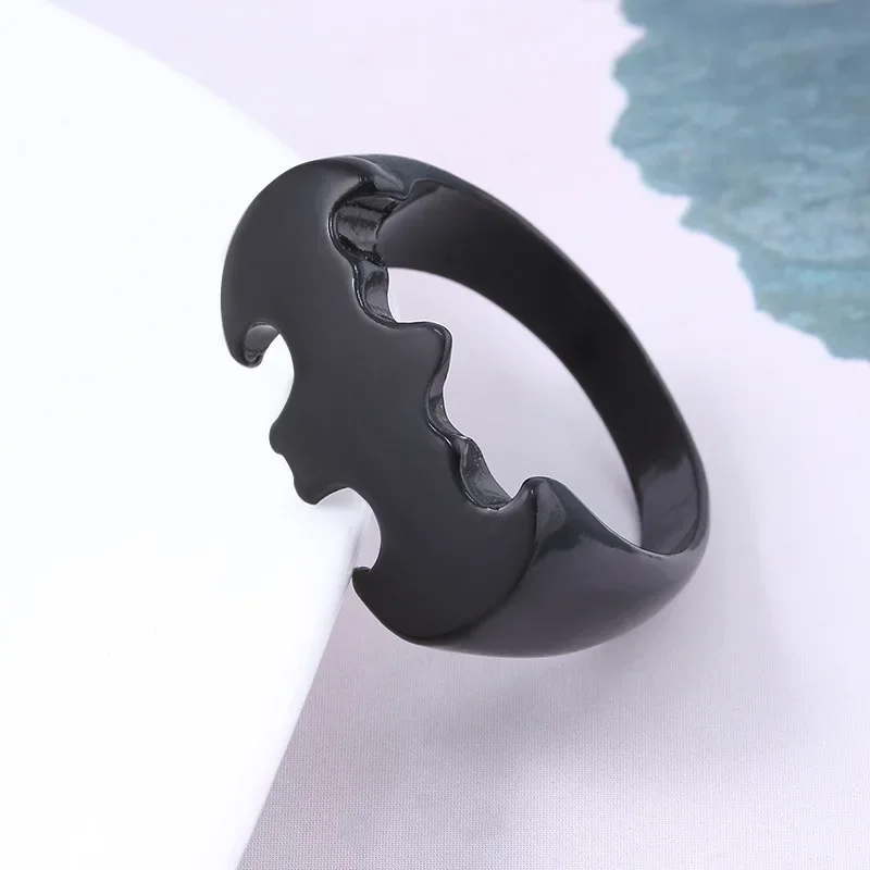 7-12 Size Bat Animal Solid Black Metal Ring Demon Unisex Reflective Fashion Jewelry Accessories Gift Toys Cosplay Costume Props