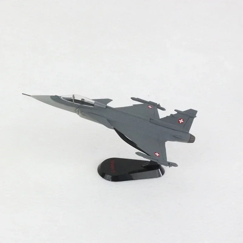 Scale 1/87 SAAB JAS-39 Miniature Diecast ABS Engineering Eco-friendly Plastic Gripen Fighter Model Souvenir Collection Toys Gift