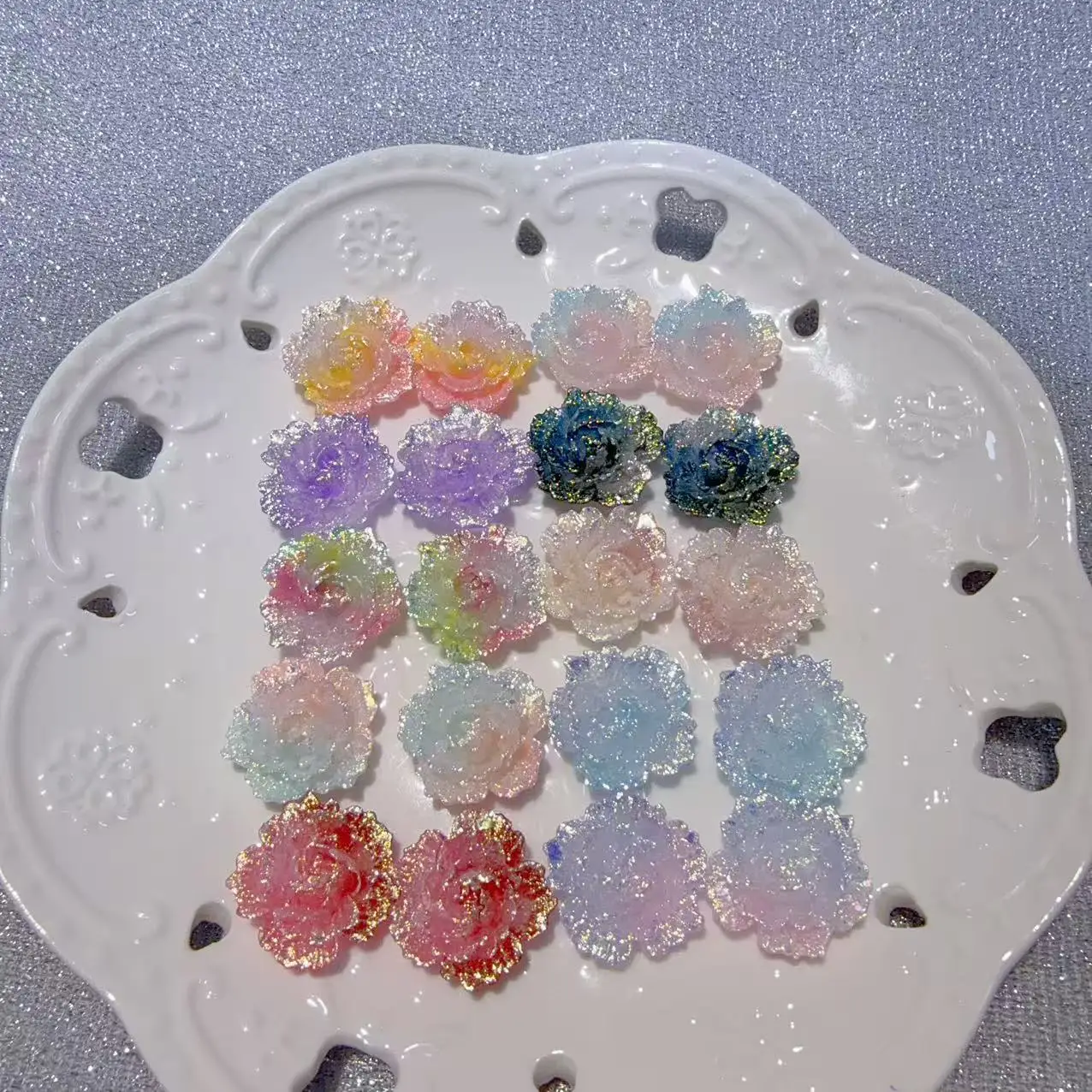 100PCS Gradient Little Snow Lotus Resin Shining 21MM Night Light Handmade DIY Earstuds Shoe Flowers Phone Cases Accessories