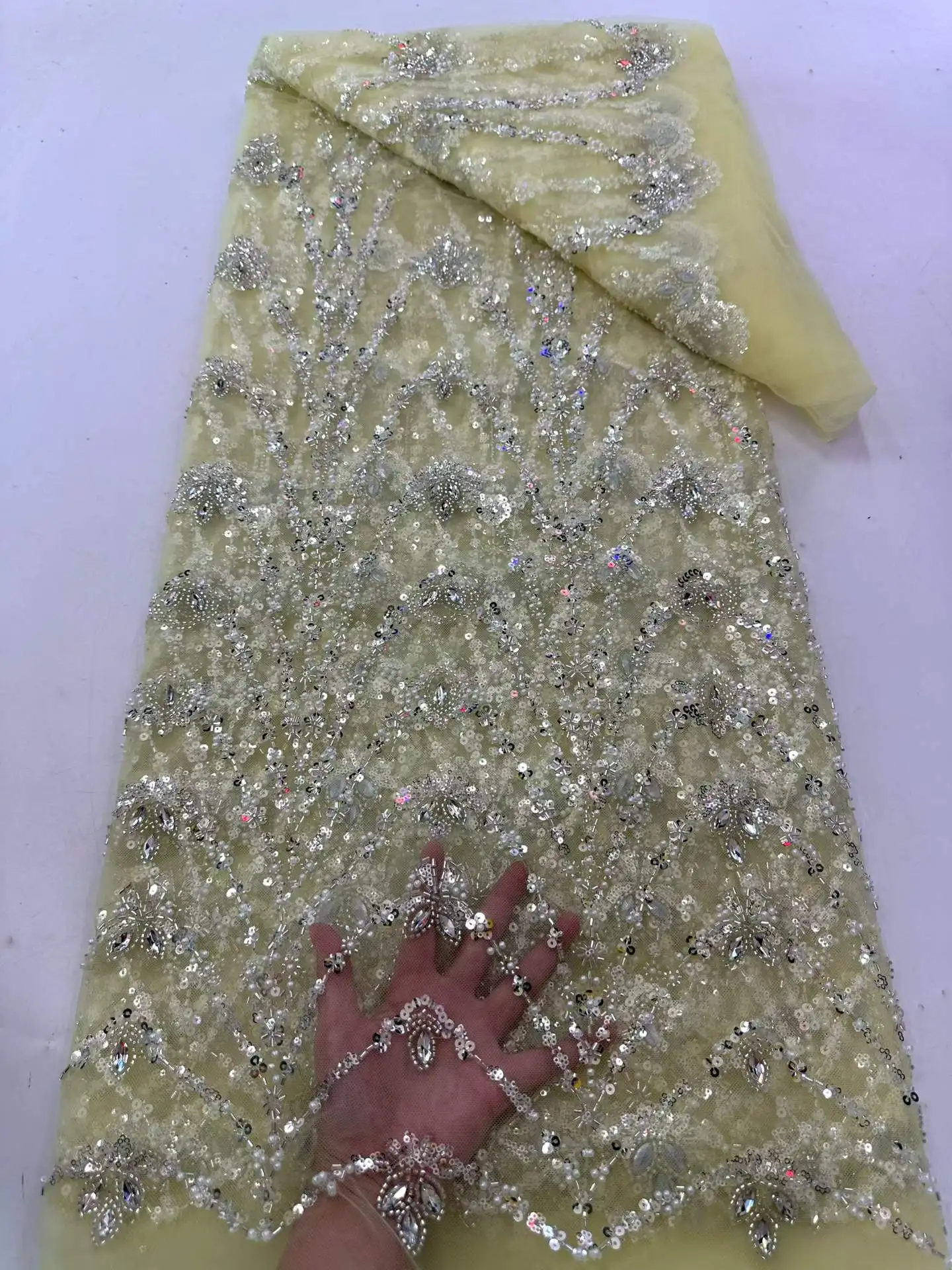 

High Quality Fashion African Stones Tulle Embroidered Groom Lace Fabric Beaded Sequins Lace Fabric For Nigerian Wedding Dress