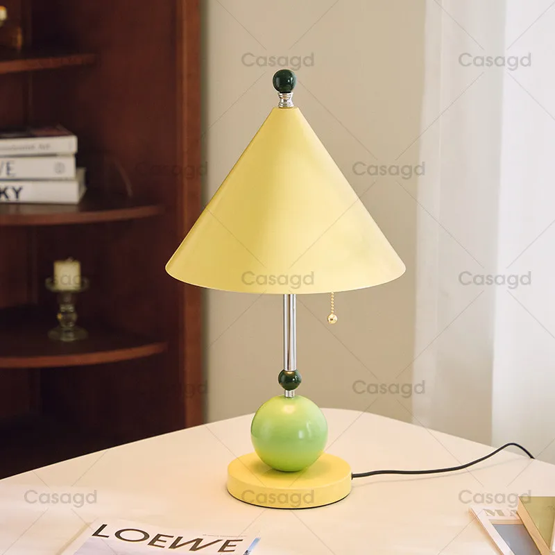 Creative and Personalized Memphis Umbrella Desk Lamp, Living Room Desktop Decoration, Dopamine Bedroom Bedside Reading Lamp