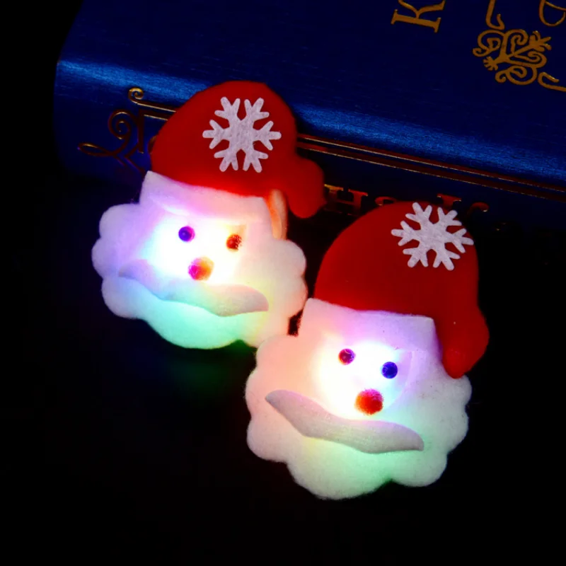 50pcs Blinking  Brooch LED Light Up Santa Claus Flashing Pins Decoration Gift Light Party Holiday Glowing Badge Wedding Festival