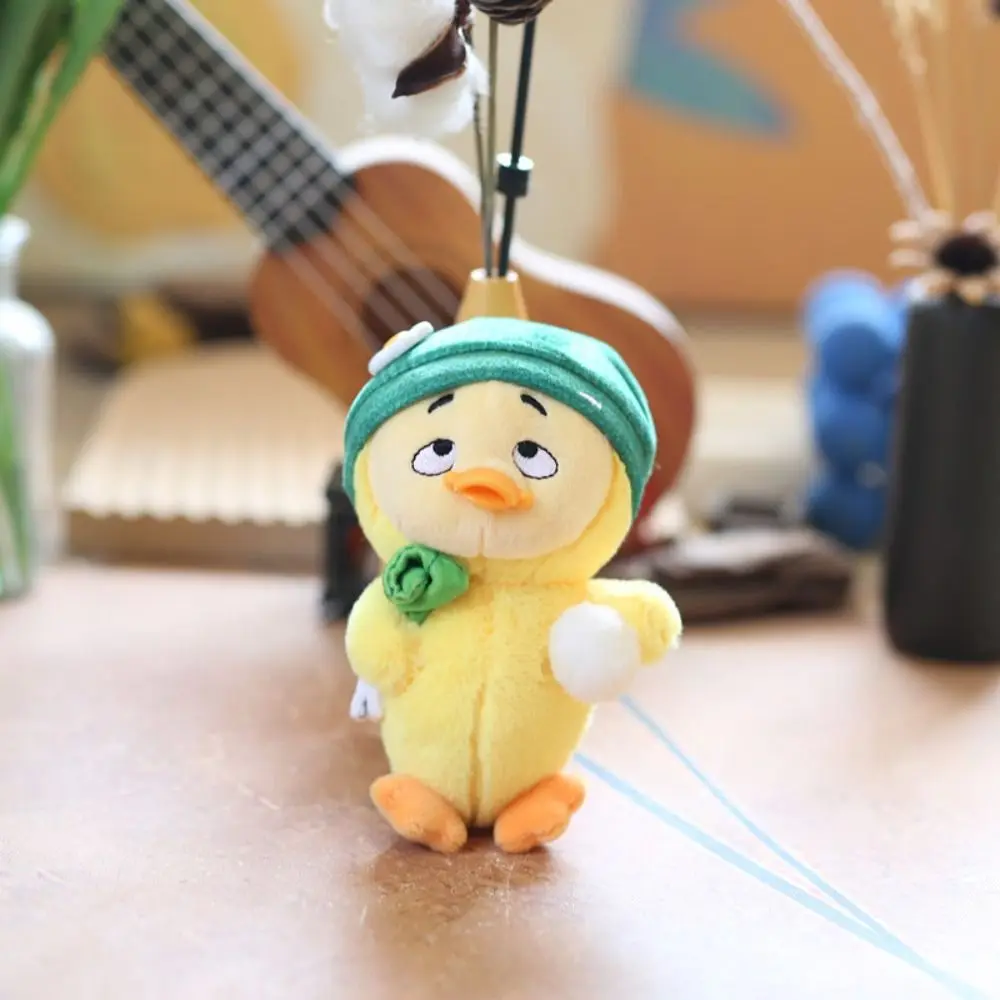 سلسلة مفاتيح بطة كرتونية قطيفة ، حيوانات محشوة ، قلادة حقيبة لطيفة ، ناعمة متعددة الألوان ، دمية حيوان منفوشة ، هدية عيد ميلاد ، لعبة أنيقة