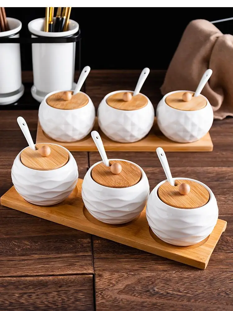

Ceramic Seasoning Pot Box Wooden Tray Bottle Sugar Bowl Household Salt Pan with Spoon Kitchen Supplies