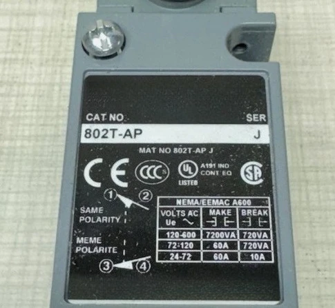 Brand New Original Travel Switch Limit Switch 802T-AP 802T AP Fast Delivery