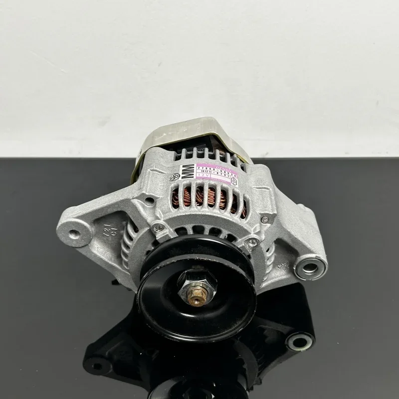 Forklift Alternator 12V Original Alternator 27060-UB030 S Output for Forklift 4Y Engine