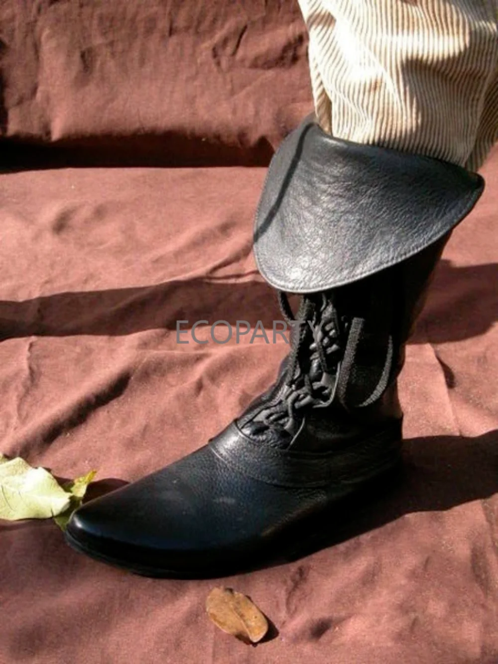 Botas masculinas medievais cavaleiros piratas estilo vintage botas masculinas na europa e américa vintage laço acima botas com fundo plano