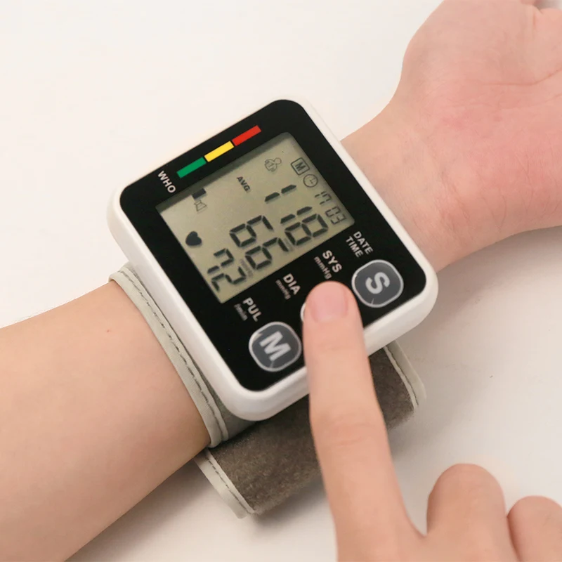 Medical Russian Wrist Digital Blood Pressure Monitor Automatic Arm Sphygmoman Tonometer Cuff Tensiometer Heart Rate Pulse Meter