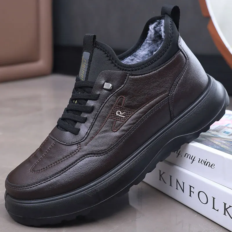 Sports shoes for men in winter 2025 cotton shoes with thick velvet and casual shoes for men warm dad shoes