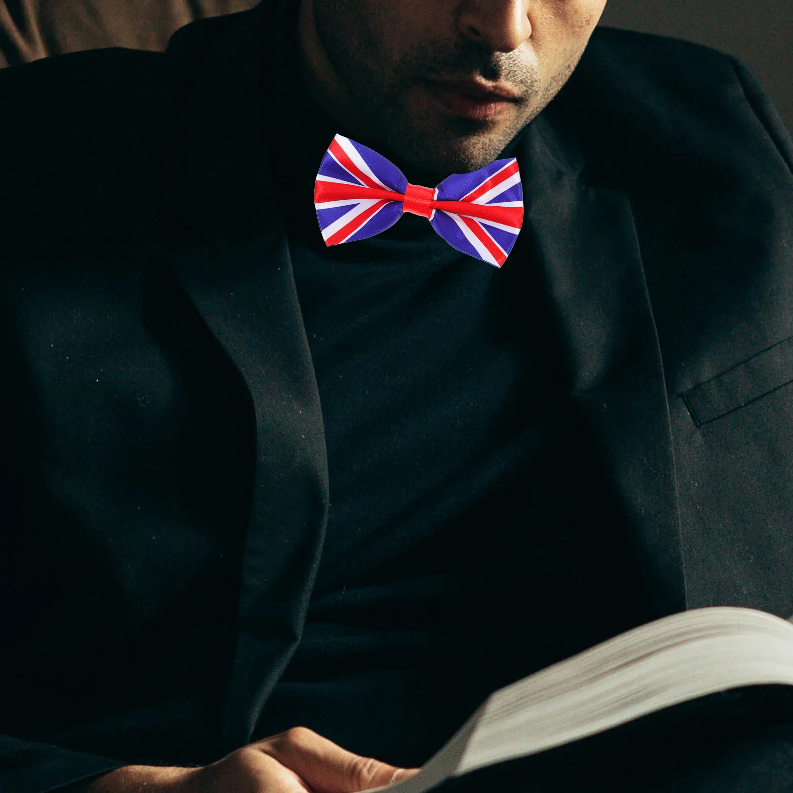

Men UK Flag Bowtie Adjustable Pre Tied Neckwear Polyester Patriotic Design Formal Wedding Party Graduation Gift for Husband Dad