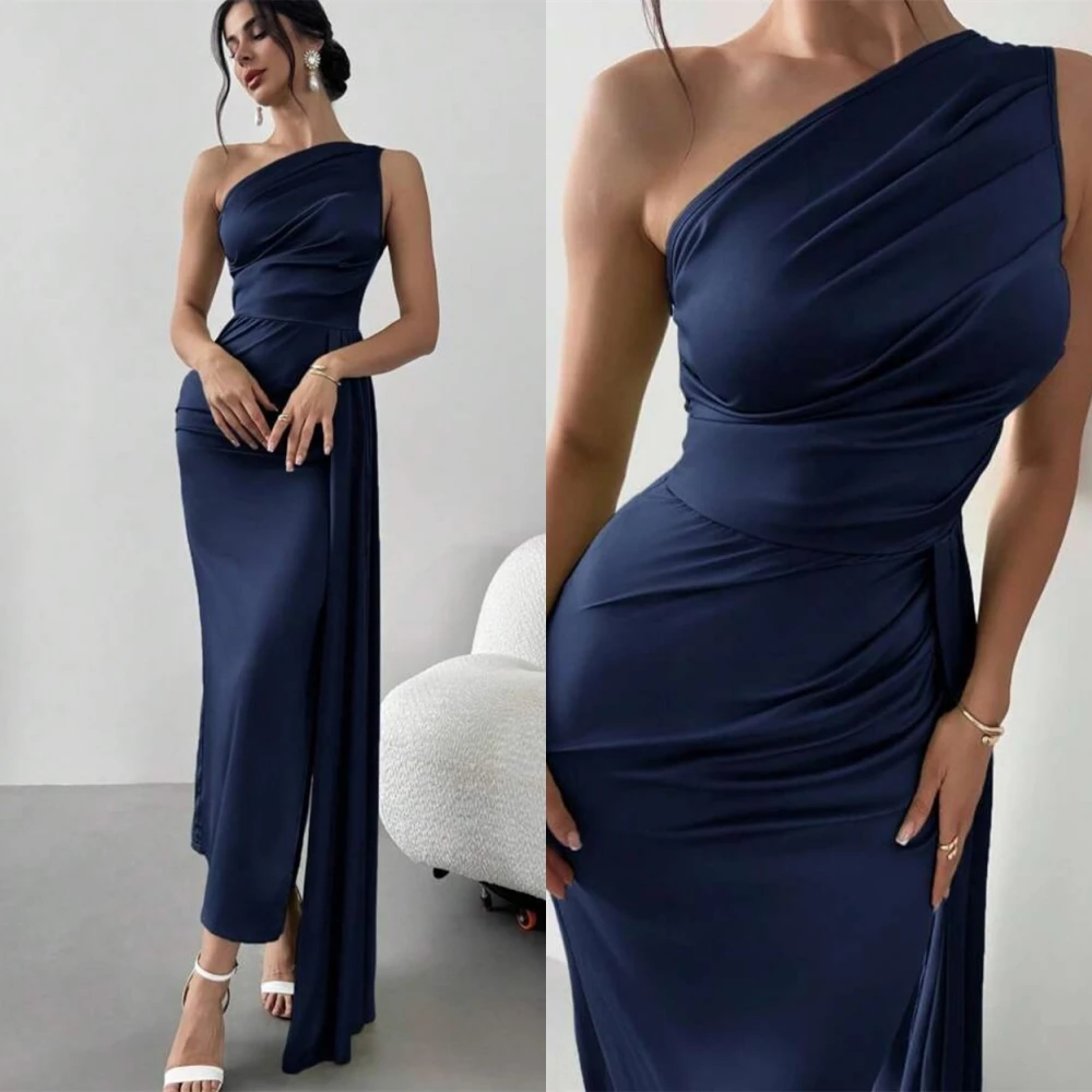 فستان سهرة أنيق مخصص بكتف واحد وأزياء من الساتان للمناسبات الخاصة وفساتين حفلات رقيقة بدون أكمام