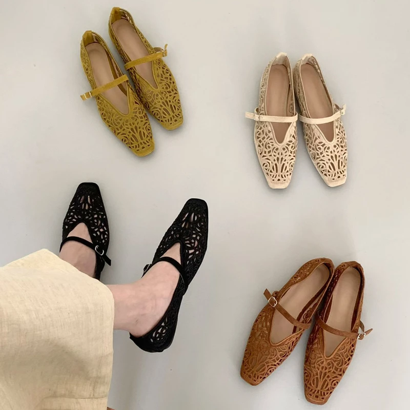 SUOJIALUN New Brand Women Flat Shoes Fashion Hollow Out Shallow Slip On Ladies Elegant Boat Shoes Square Low Heel Single Shoes
