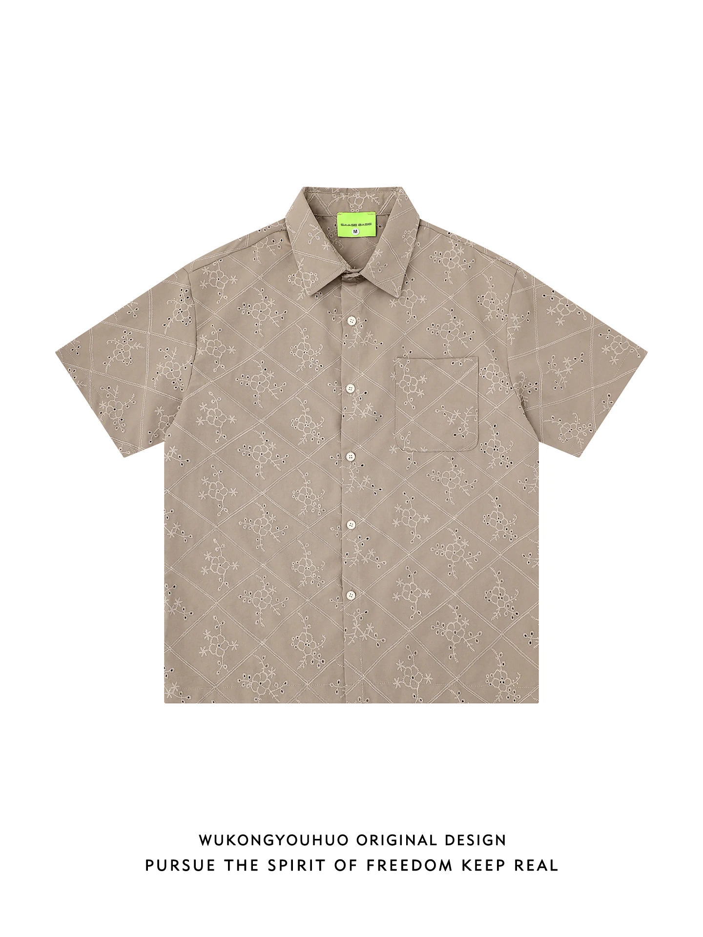 

Мужская рубашка с коротким рукавом в американском ретро-стиле с вышивкой и ажурным дизайном, модная брендовая летняя рубашка свободного кроя для повседневной носки