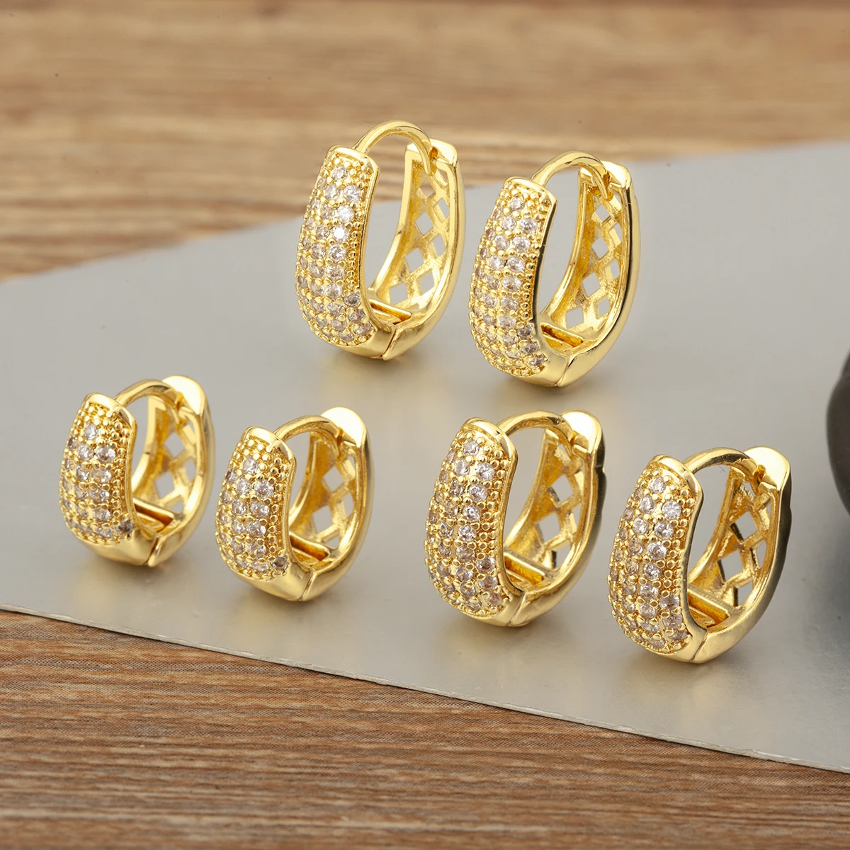 Nidin Light Luxury White Zircon Angular Hollow Round Hoop Earrings For Women Female Fashion Temperament Ear Jewelry Party Gifts