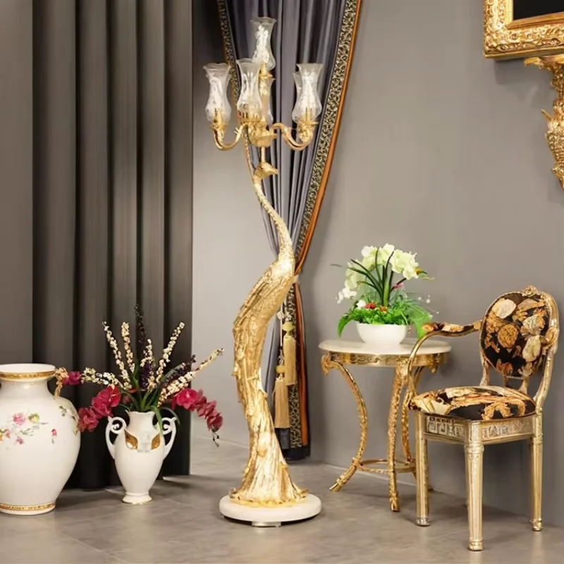 

Peacock luxury metal gold candlestick holder for family hotel decoration