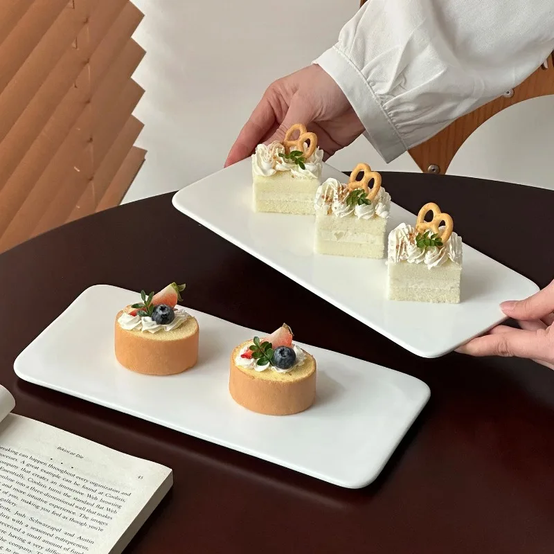 Minimalist White Ceramic Cake Plates Creative Dessert Display Plates Mousse Sushi Dishes Plate Restaurant Valentine's Day Tools