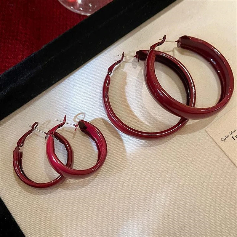 Vintage Rote Große und Kleine Kreisförmige Ohrringe für Frauen Einfache Geometrische Runde Glänzende Huggie-Ohrringe Party-Schmuck Geschenk – Detail 5