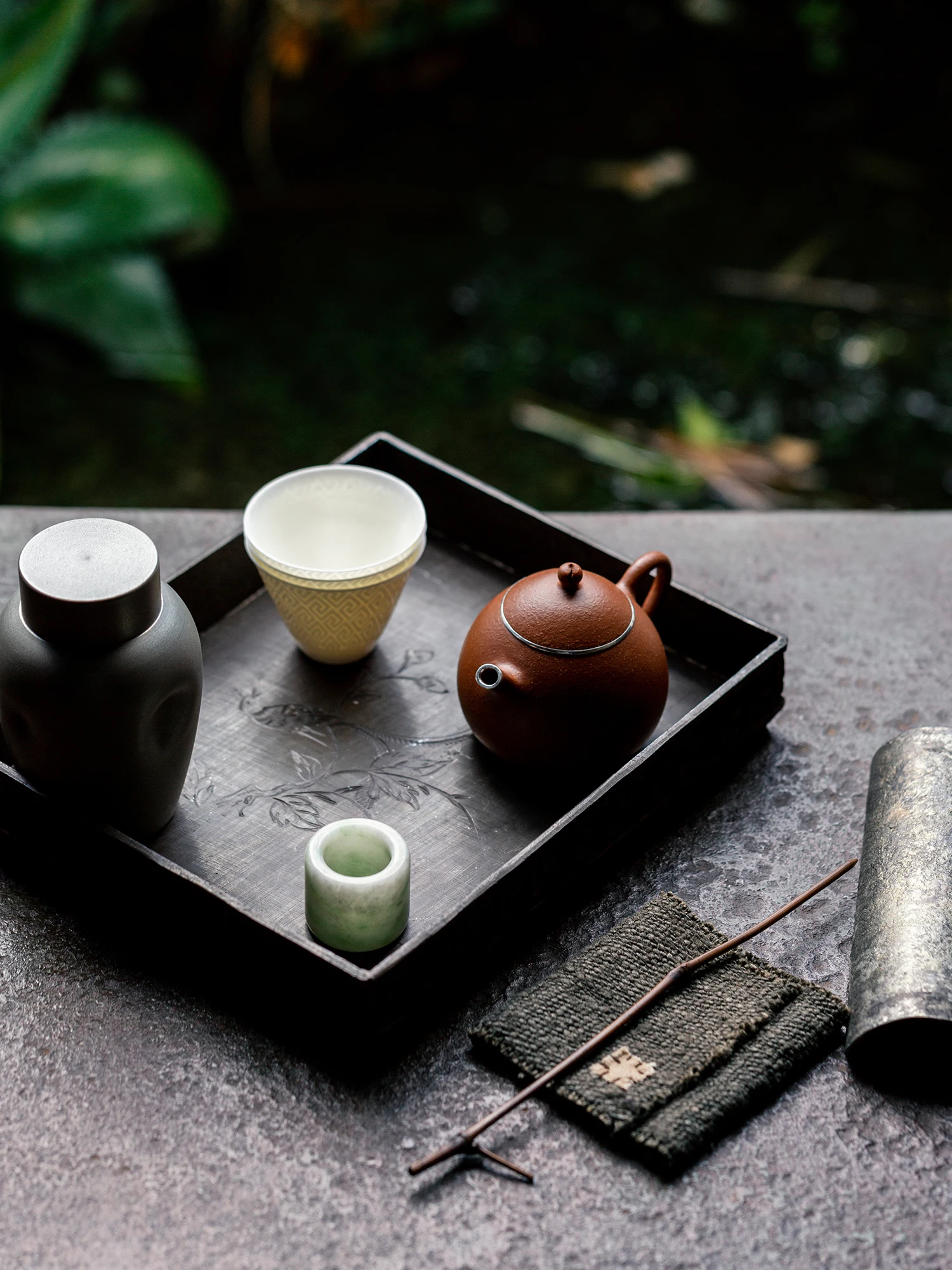 

Ретро-поднос для чая ручной работы из жести, подставка для чашек в стиле Ваби-Саби, аксессуары для чайной церемонии, китайский чайный набор