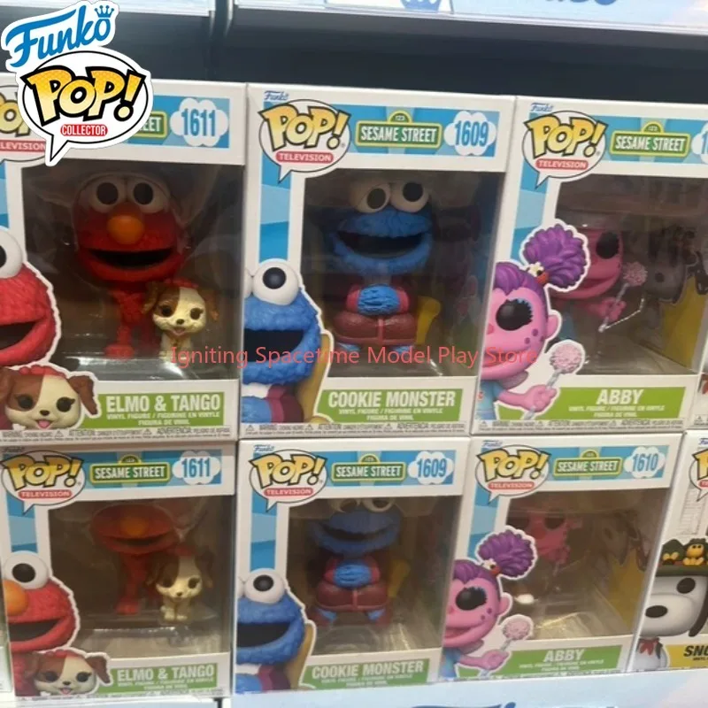 Funko Pop! Sesame Street Elmo & Tango #1611 Elmo with Rocco 1526 Action Figure for Boys Girls Gift Collectible Model Ornaments