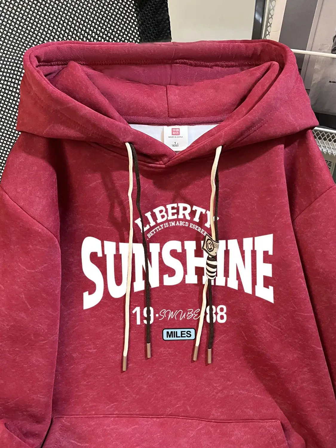 Plus size moletom com capuz Thiened Fce Letter Print ex Sweatshirt quente casual top para casais uso diário temporada de inverno