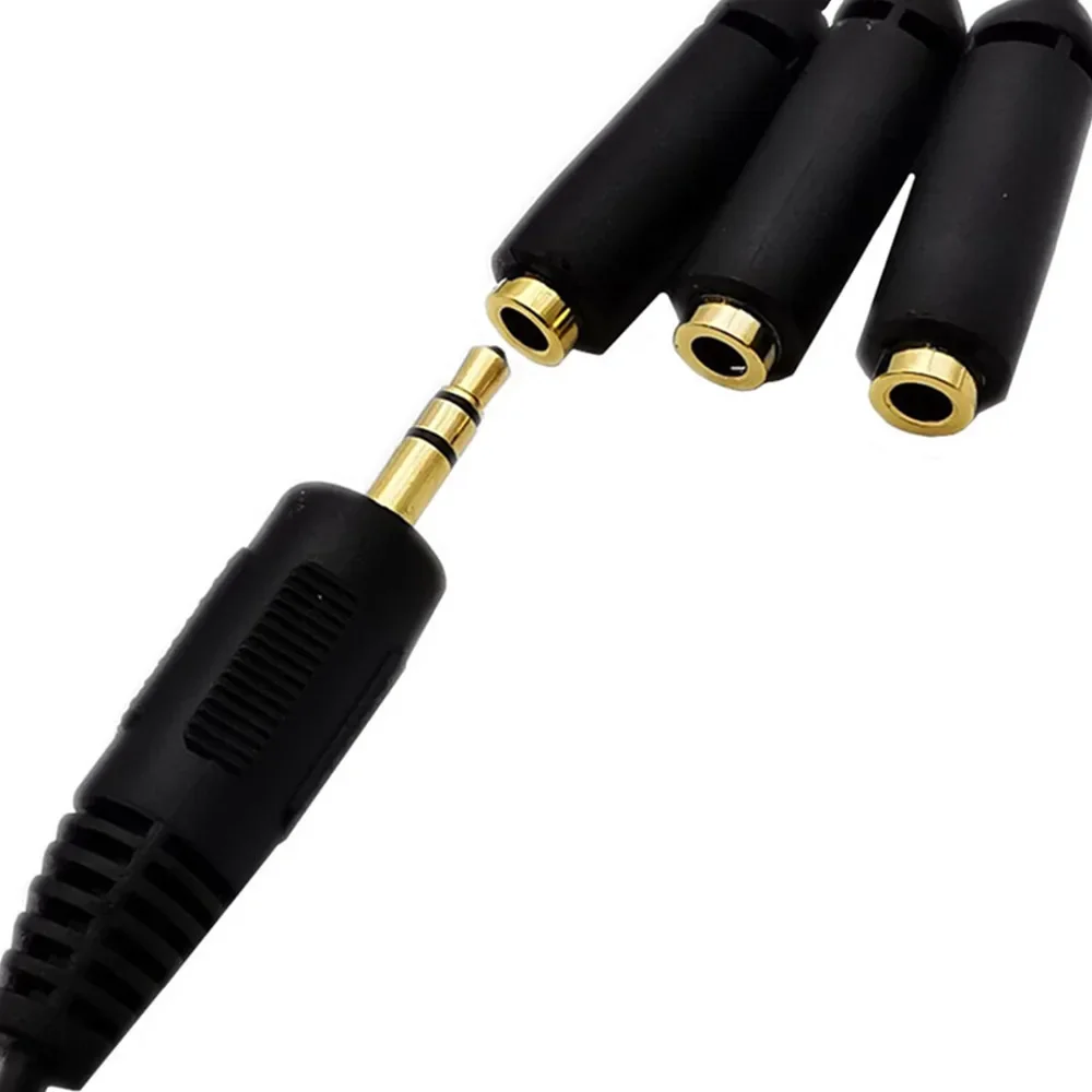 3.5mm Stereo Plug Male to 3 1/8" 3.5mm Stereo Jack Female 1 Input 3 Output Stereo Audio Splitter Cable 0.3m