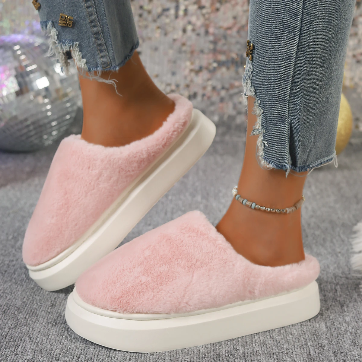 Vrouwen Indoor Huis Warme Slippers Dames Winter Nieuwe Zachte Pluche Slipper Vrouwen Slaapkamer Pluizig Platform Katoenen Slippers Glijbanen Vrouwen