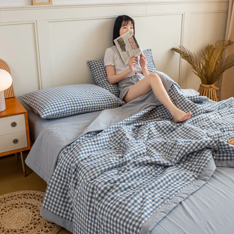 

Customizable Class A cotton Xia Liang inside skin-friendly and comfortable single double student dormitory quilt