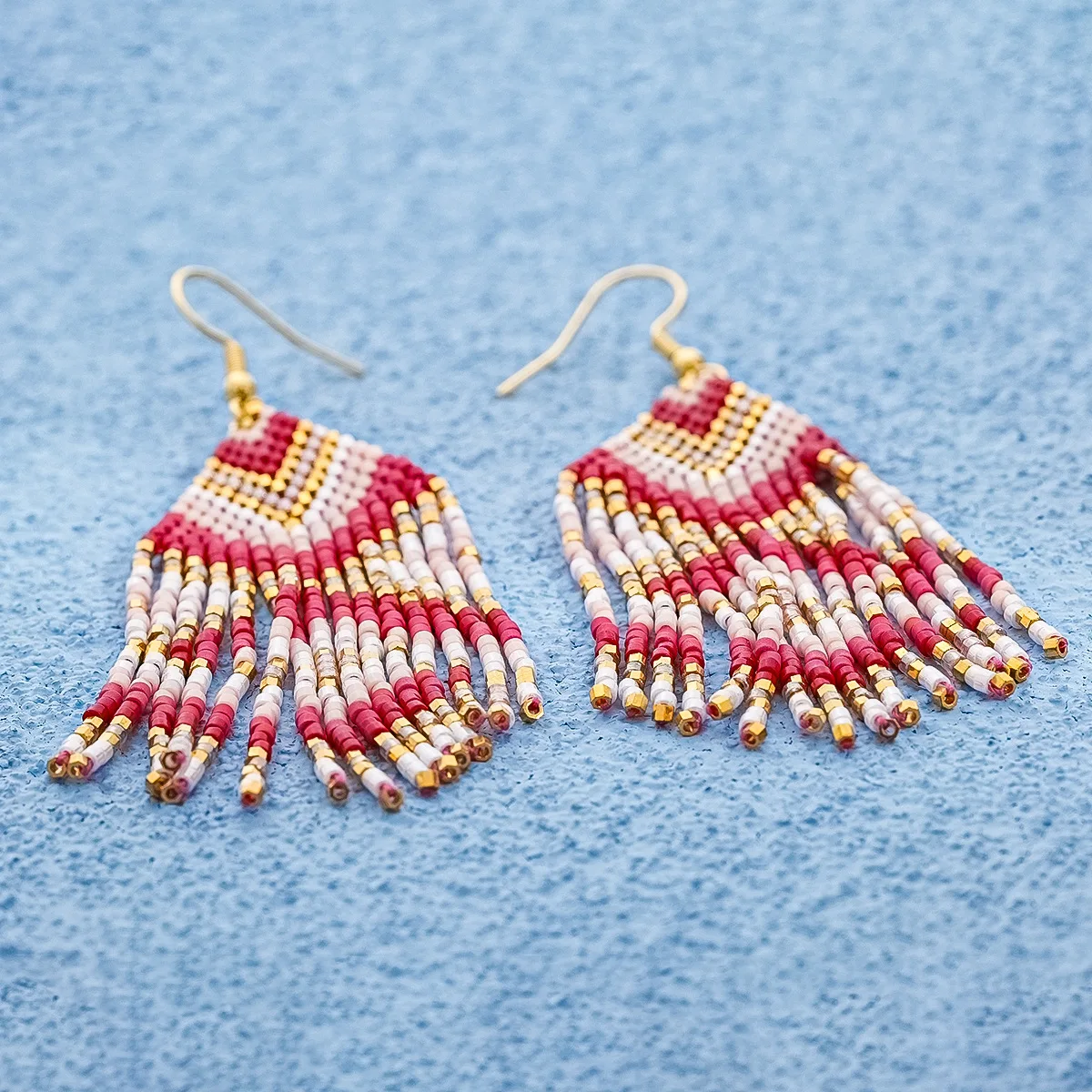 ZGMXR  Rice bead earrings Tassel Geometry Gradation color Creativity Alloy Bohemia Fashion Simple Hand weaving Beaded earrings