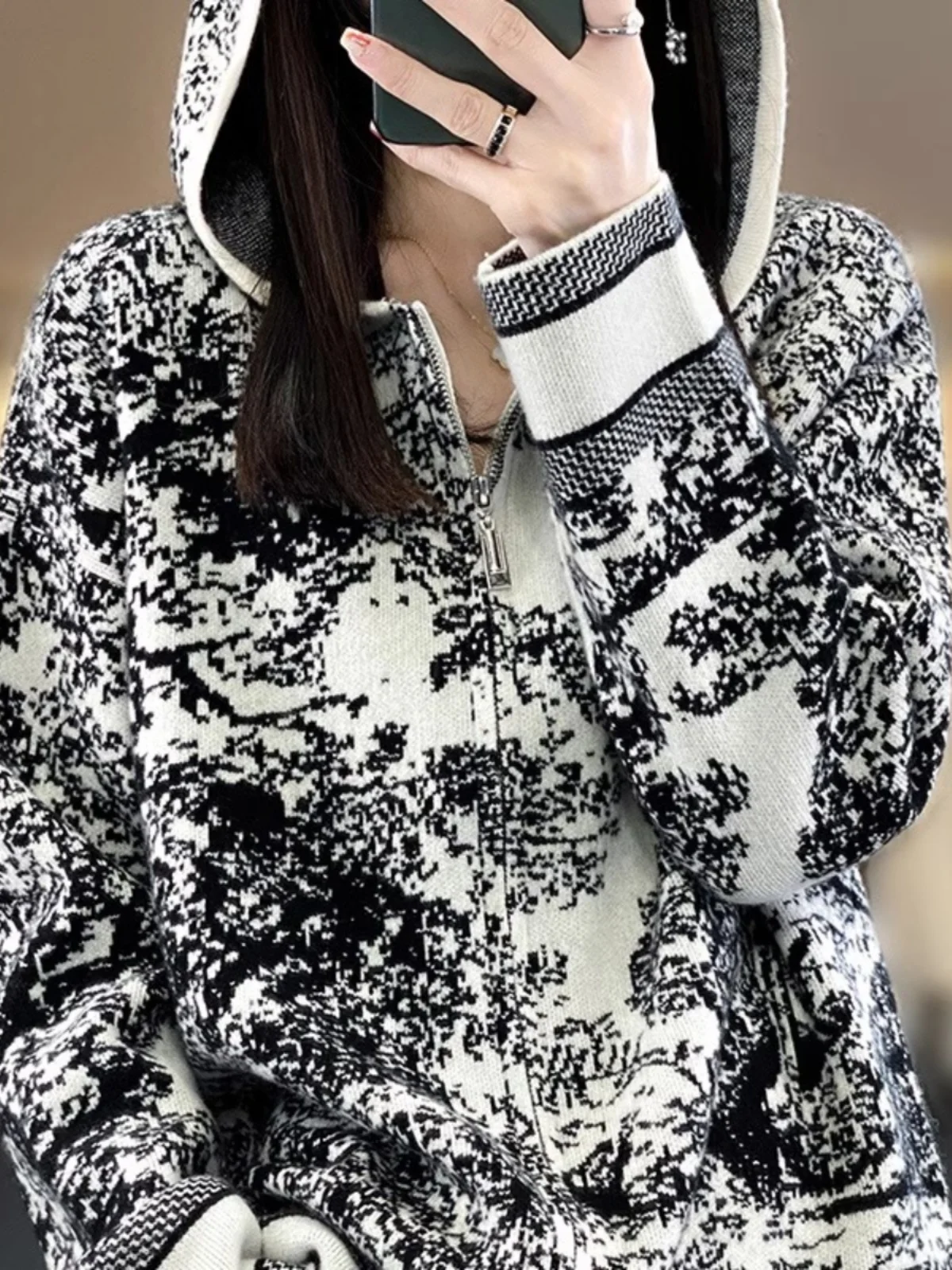 

Новый свитер на молнии из 100% кашемира с капюшоном осенью и зимой повседневный и свободный.