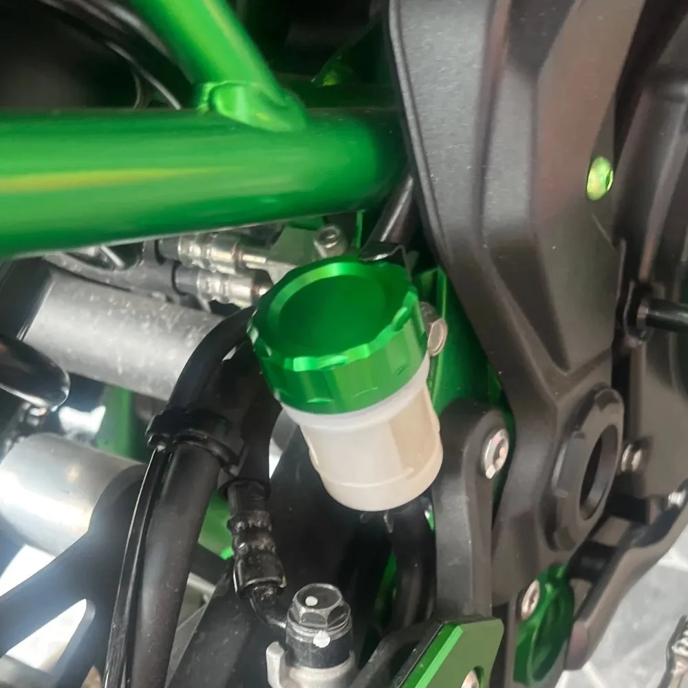 For KAWASAKI Ninja ZX-14 ZX14 ABS ZX 14 R ZX-14R ZX14R ZZR1400 ZZR 1400 2006-2015 Rear Brake Fluid Cylinder Cap Reservoir Cover