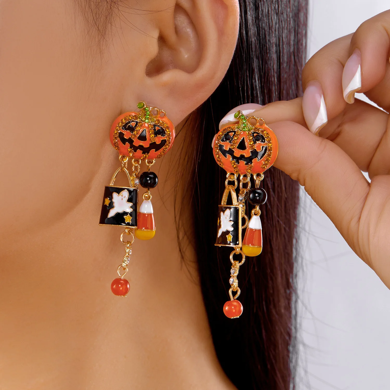 Halloween Earrings for Women Cute Pumpkin Ghost Spider Web Dangle Earrings Trick or Treat Party Festival Jewelry Gift