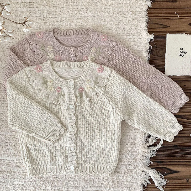 

2024 New Autumn Baby Girls Knitting Cardigan Long Sleeved Knitted Flower Embroidery Cardigan Kids Casual Fashion Sweater Coat