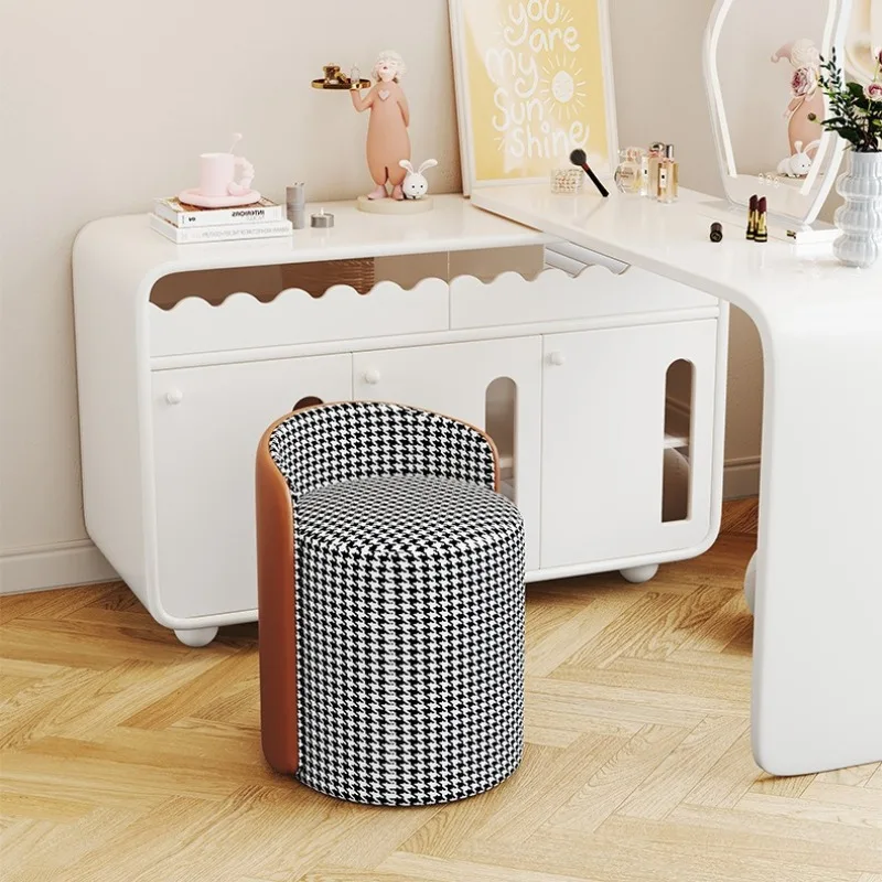 Backrest Vanity Stool Comfortable Minimalist Rotating Dresser Chair Girls Elegant Bedroom Chair Stylish Luxury Upholstered Stool view 5