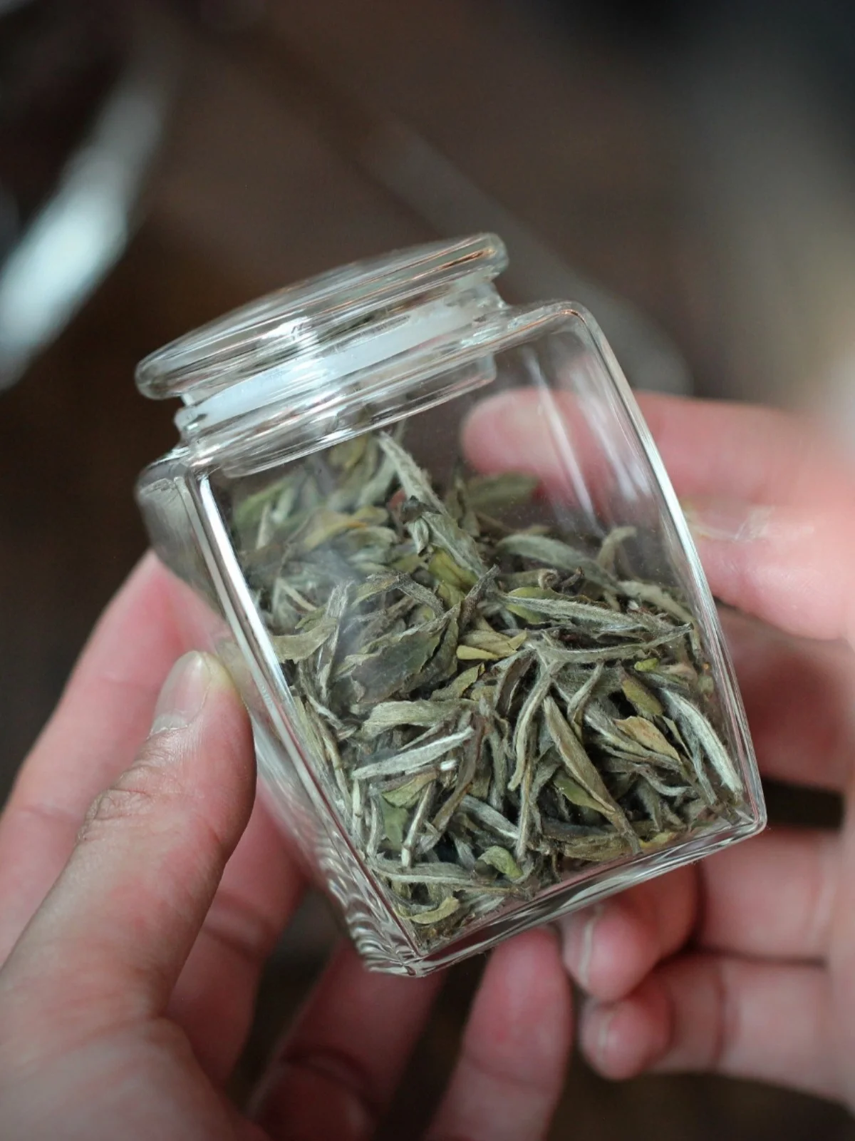 

Стеклянная прозрачная банка для хранения чая Travel Sed Glass, чайница, посуда для чая, произведено компанией Liuyun от Cha Jia i Zhizhi