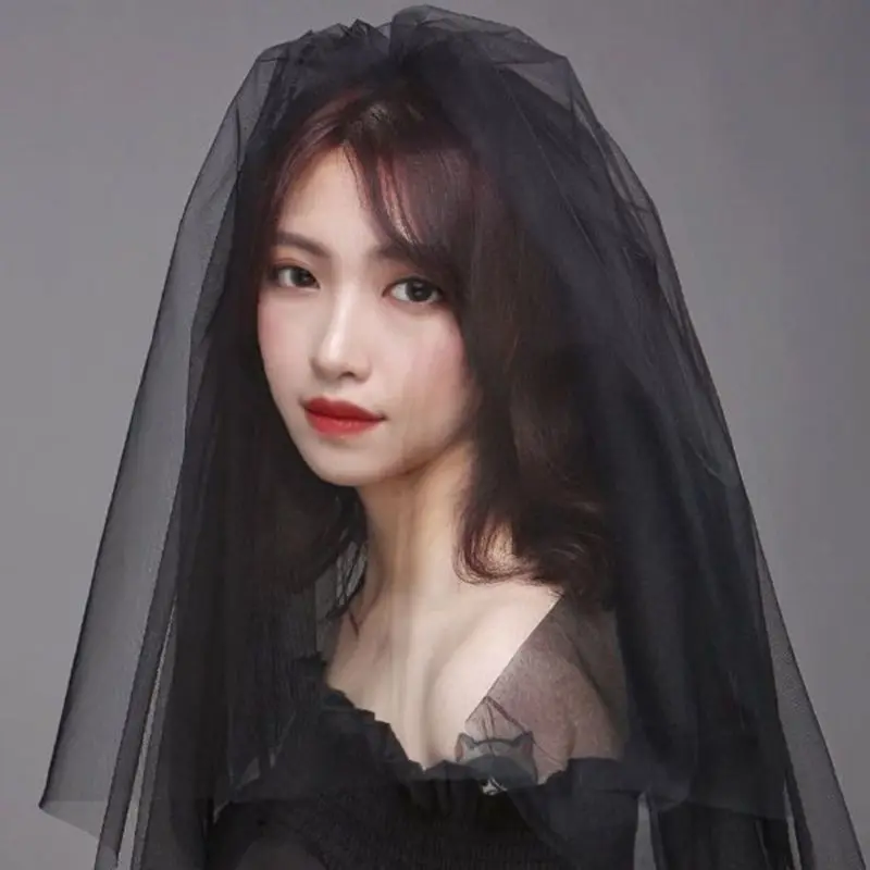 2024 New Womens Layered Black Tulle Short Wedding Veil with Comb Halloween Cosplay Costume Bridal Party H Accessories Props