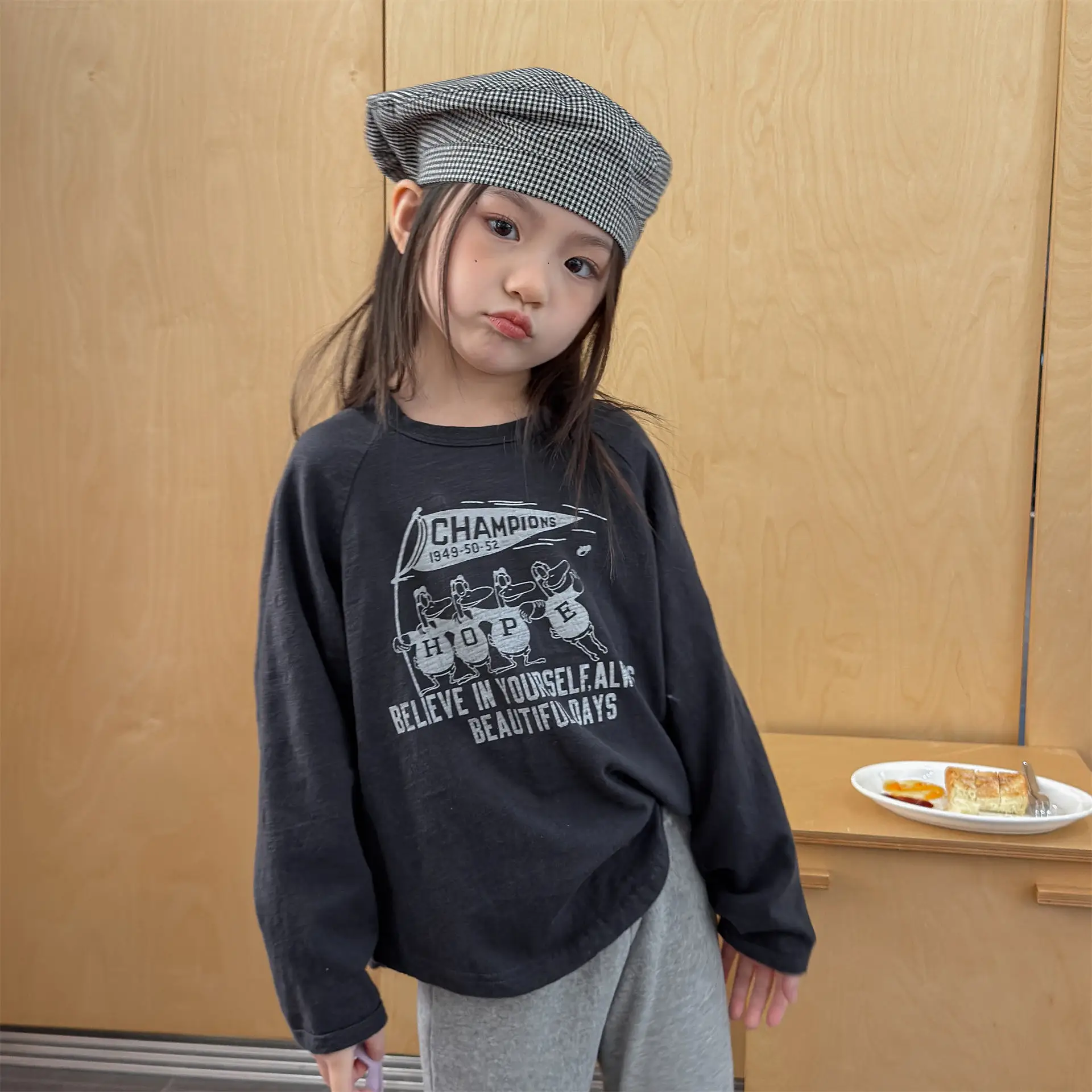 

2026 Spring New Children Bottoming Shirts Girls Long Sleeve Cartoon T Shirts Toddler Boys Cotton Versatile Tops Kids Clothes
