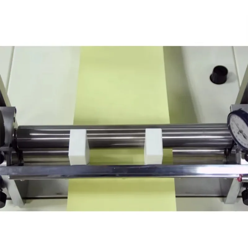 

Hot Melt Roller Spin Coating Machine for Plastic Film Tape Samples