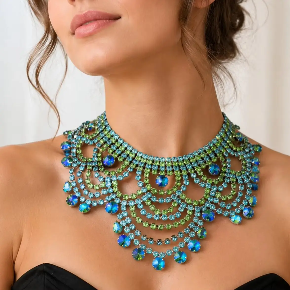 Magische Smaragd-Halskette für Damen, große Größe, Hochzeitsschmuck, Brautparty, Modenschau, nationale Kleidungskombinationen, Accessoire – Detail 1