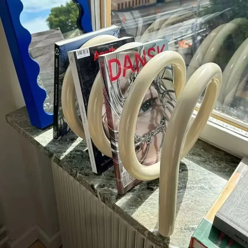 Metal Modern Creative Desktop Book Shelf Removable Book Organizer Small Shelf Office Bookcases Spiral Molding Home Furniture image 3