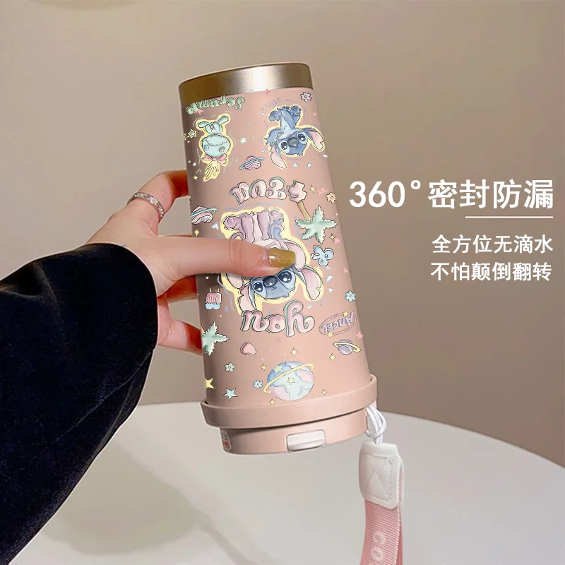 Disney Stitch Periferal Anime Pasangan Kartun Mug Termos Kreatif Kawaii Lucu Cangkir Jerami Portabel Cangkir Kopi Baja Tahan Karat