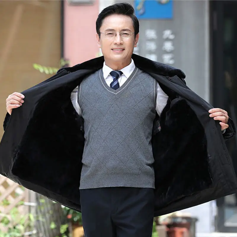 Autumn and Winter Middle-Aged  Elderly Men's Cotton Clothes Father's  Loose Comfortable  Plush Thick Coat A277