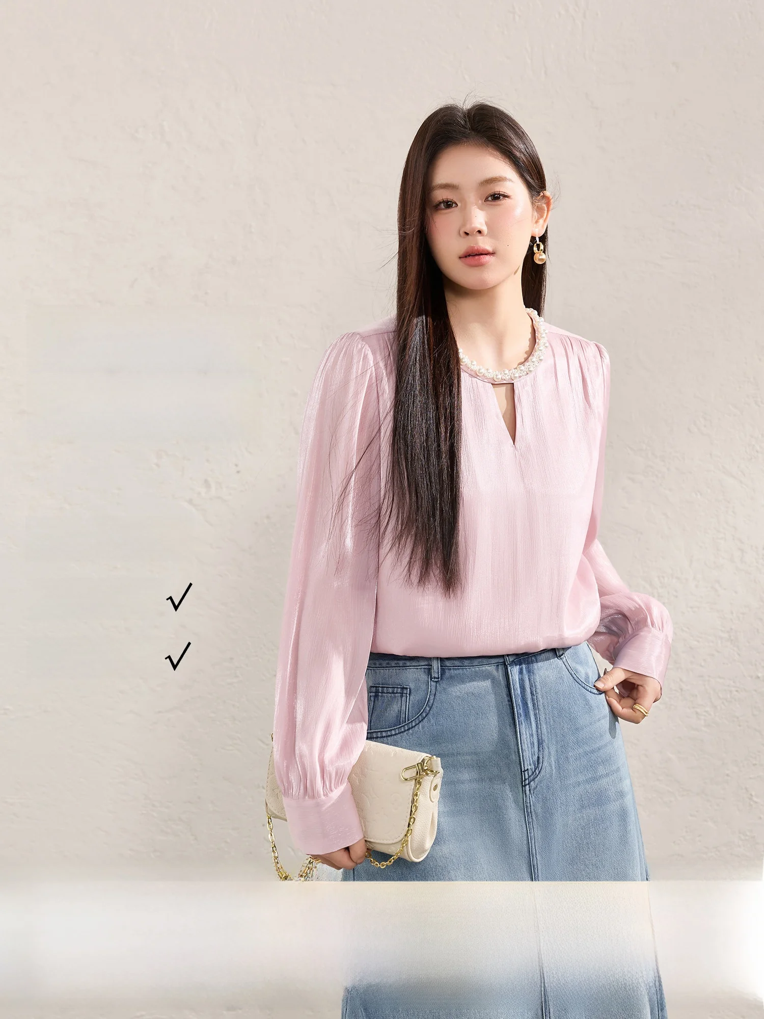 

Ele Pearl Satin irt Large Size Women's Faion Spring Lantern Sve Hollow out round Ne Top by Blue Language