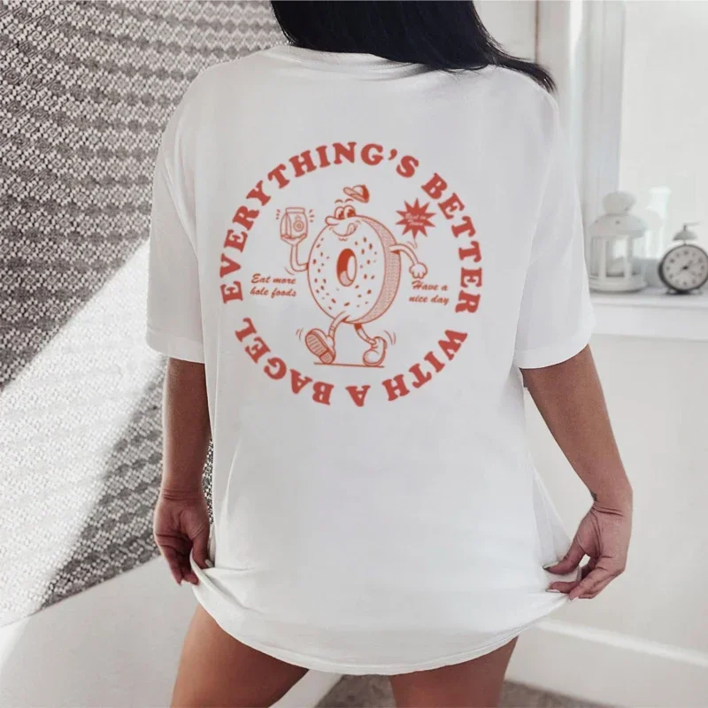 Back Print Retro Cartoon Bagel T Shirt Women Cute Funny Foodie T-Shirts Bread Lover Shirt Unisex Oversized Vintage Graphic Tees