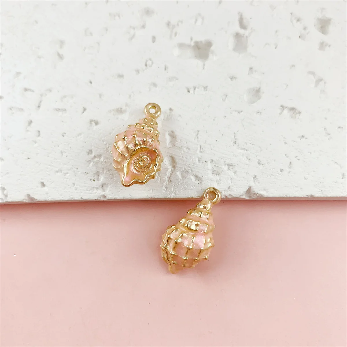 14pcs DIY Mix Alloy Oil-drop Solid Colorful Conch  Pendant Jewelry Accessories Bracelet Earrings