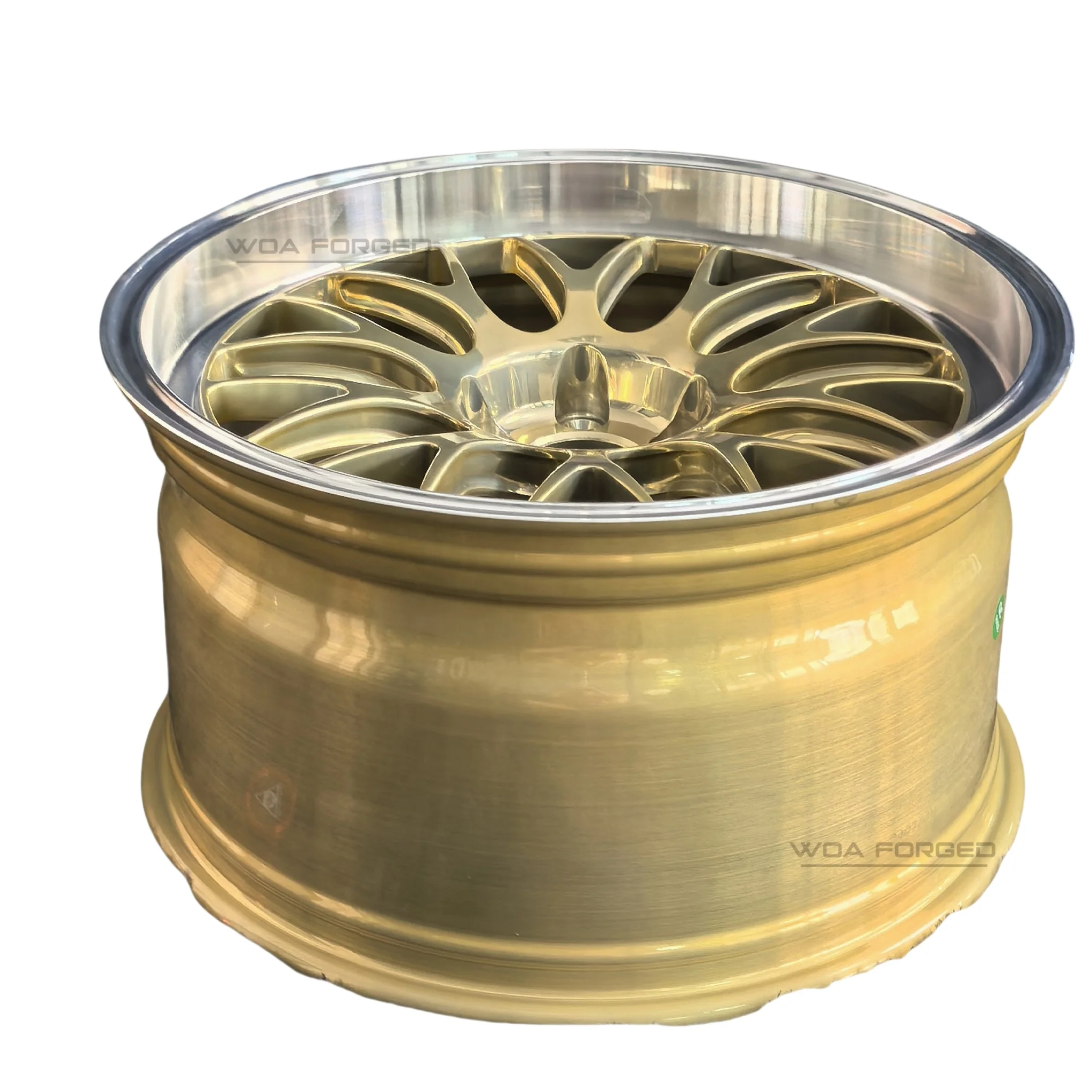 

Customized 6061 Gold Deep Lips LM LMR Center Lock Polished Glossy Champagne Gold Forged Car Wheels 16-24 inch Forged Wheel Rims