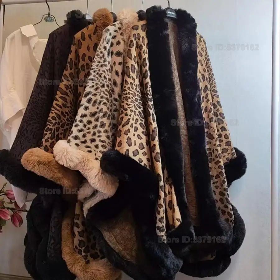 Women New Autumn Winter European Style Leopard Jacquard Shawl Poncho with Faux Rex Rabbit Fur Collar Warm Fashion Shoulder Wrap
