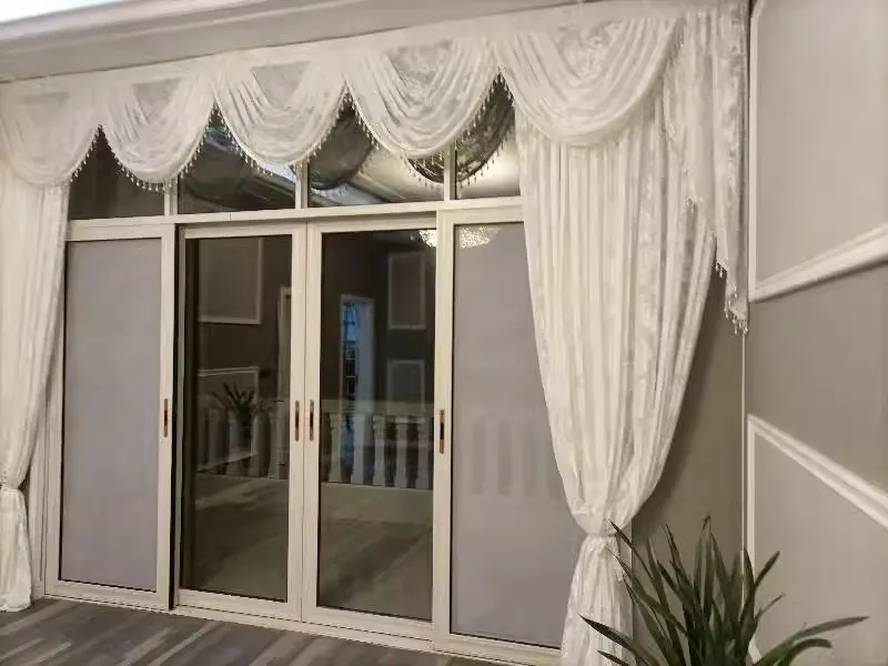 High-end Akadálymentes Fehérítőszer Bársony Összeesés curtains számára Eleven szoba Hálószoba Európai Virágos flocked ablum Árverseny Zavartalan curtains Ablakszövet