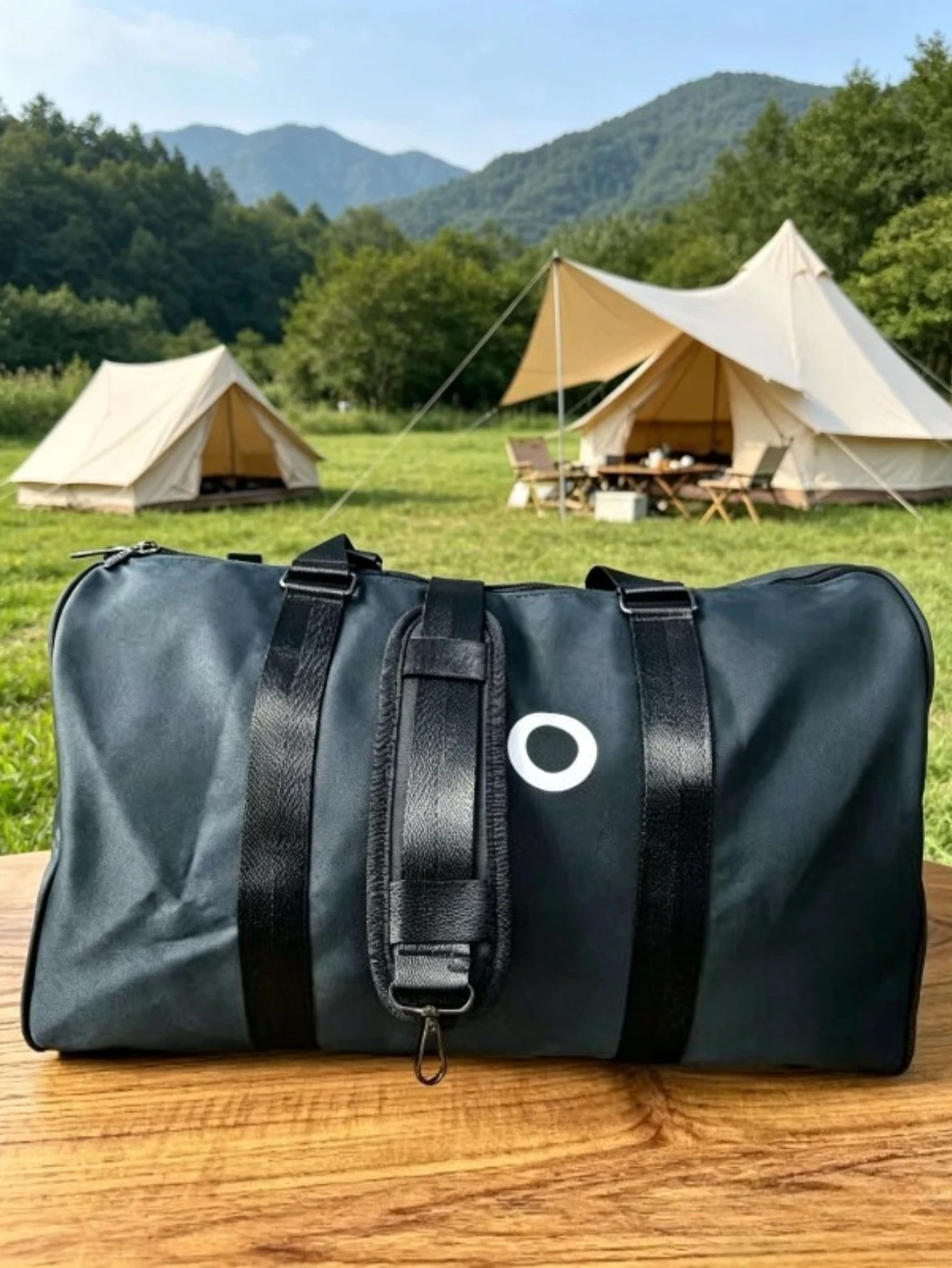 2026 Sports and leisure waterproof yoga bag, travel fitness bag, independent shoe cabinet, large capacity crossbody bag