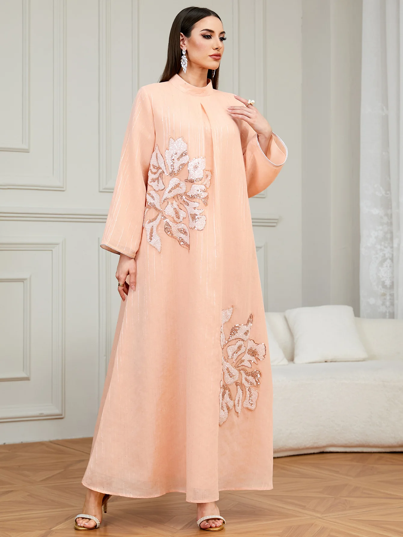 

New Embroidery Abaya Dubai Kaftan Fashion Women Maxi Dress Muslim Evening Party Dresses Turkey Caftan Kebaya Marocain Femme Robe