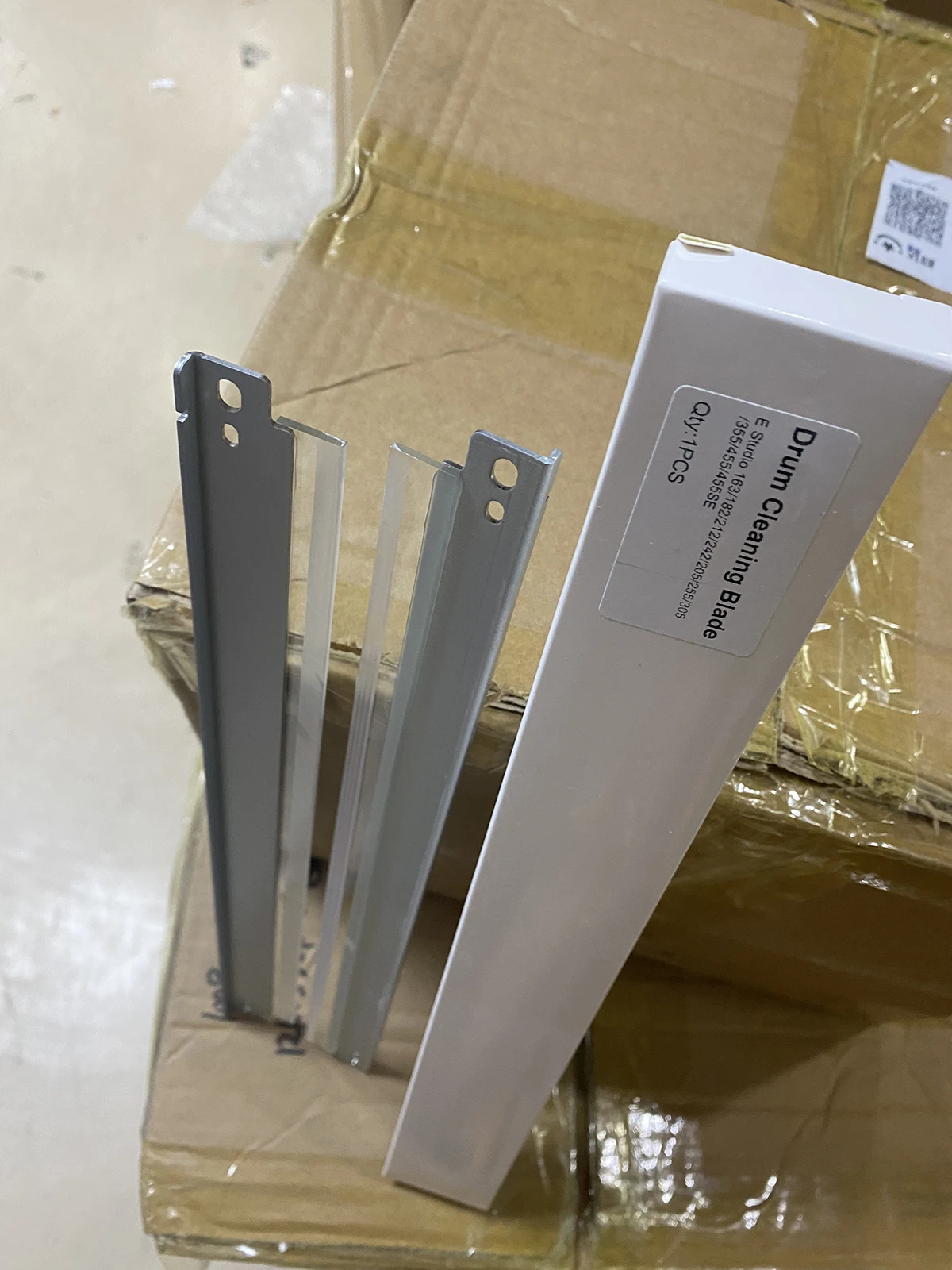 

5pcs Drum Cleaning Blade for Toshiba 163 165 166 167 203 203L 205 206 207 255 256 257 280 282 283 181 237 307 3508A 357 457 507